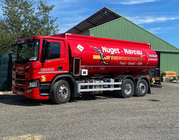 transporteur de carburants à Neuilly‑en‑Dun dans le Cher 18